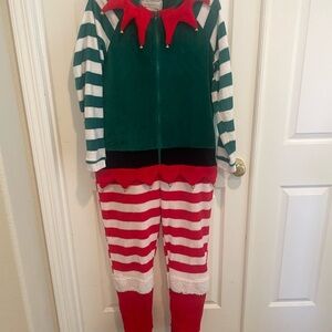 Derek Heart Festive Green and Red Pajama Set